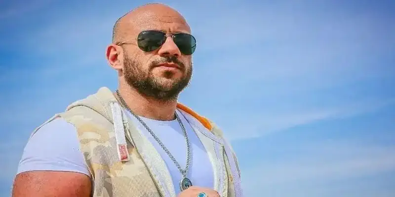 الفنان المصري أحمد مكي