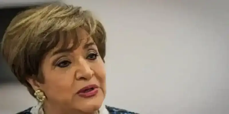 الإعلامية المصرية سناء منصور