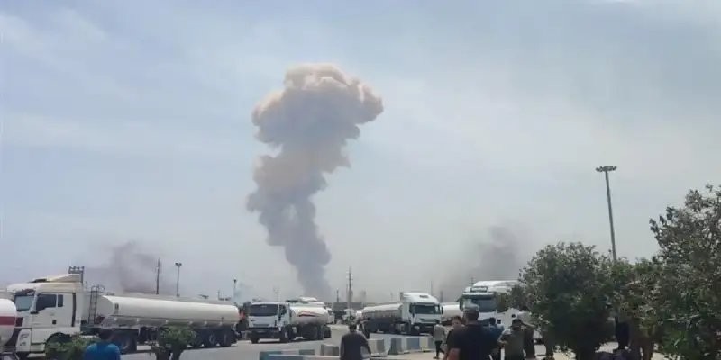 انفجار ميناء رجائي
