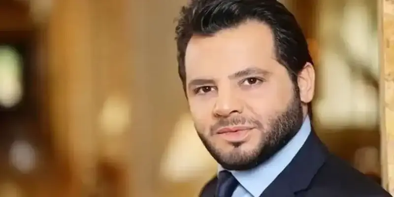الإعلامي اللبناني نيشان