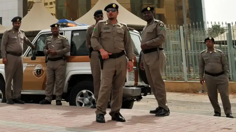 عناصر من الشرطة السعودية