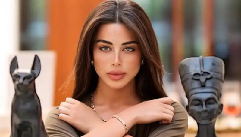 الفنانة المصرية يارا السكري