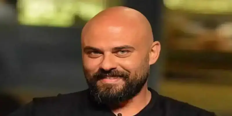 الفنان المصري أحمد صلاح حسني
