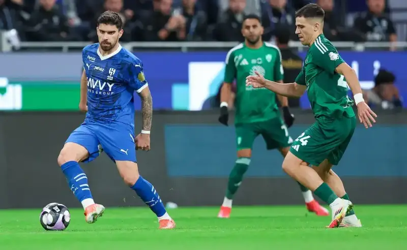 الهلال ضد الأهلي