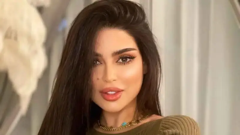 الفنانة المغربية جليلة