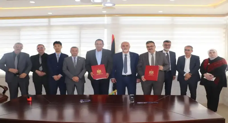 إنشاء المركز الفلسطيني لنقل التكنولوجيا الزراعية