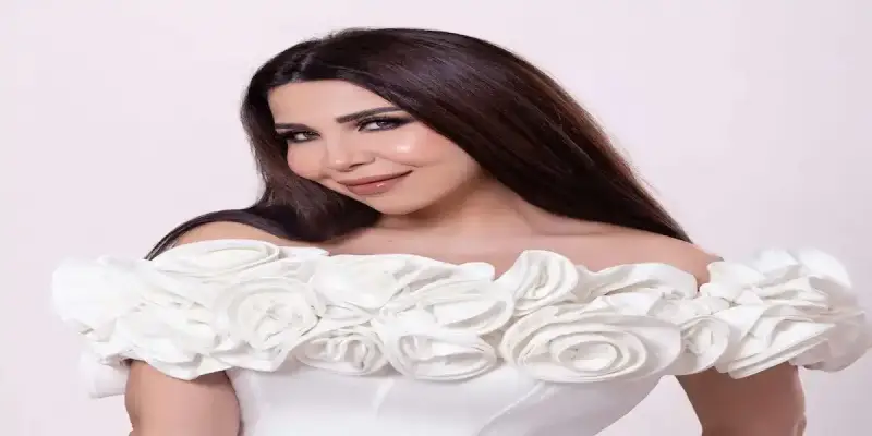 الإعلامية المصرية أميرة بدر
