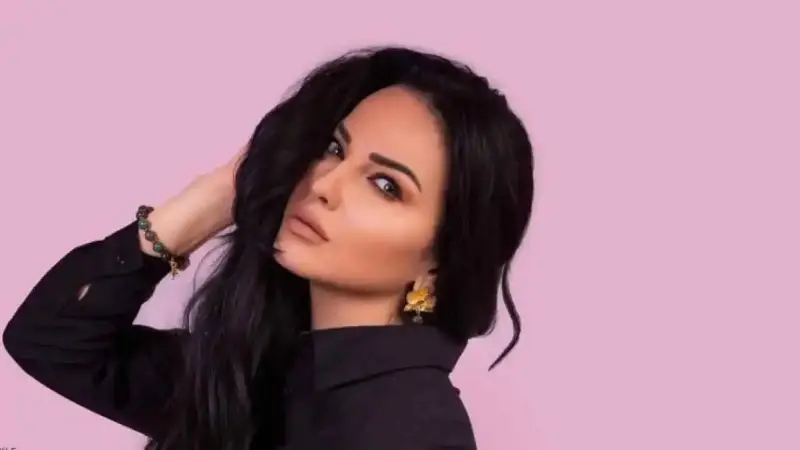 الفنانة الأردنية  صفاء سلطان