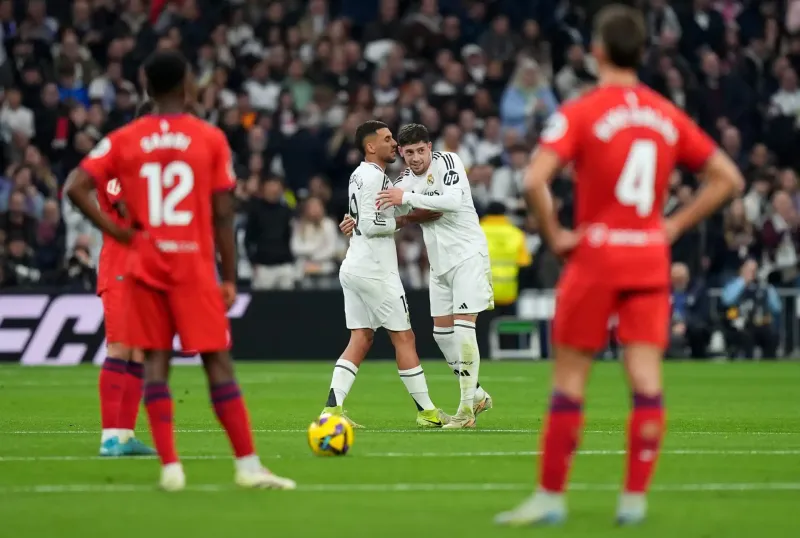 ريال مدريد وإشبيلية