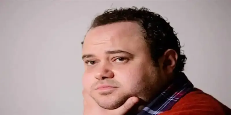 الفنان المصري مدحت تيخا