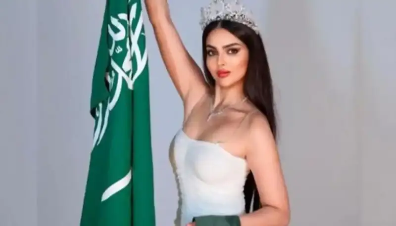 ملكة جمال السعودية رومي القحطاني