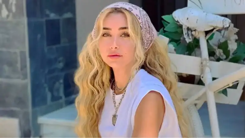 الفنانة المصرية هنا الزاهد