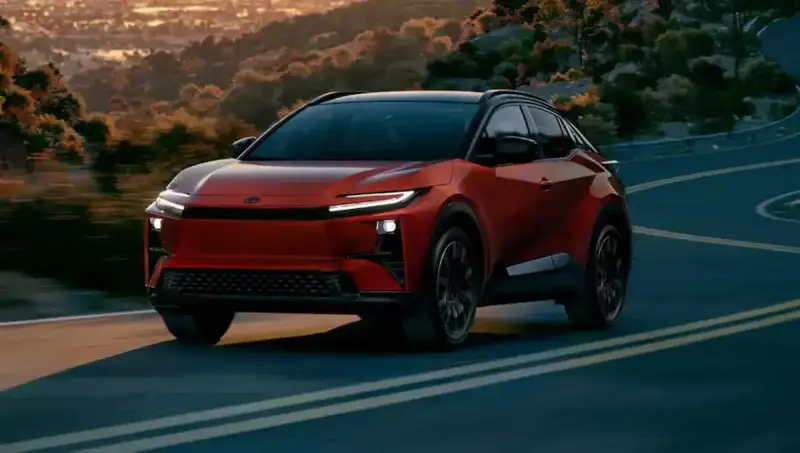 مزايا تويوتا C-HR موديل 2026