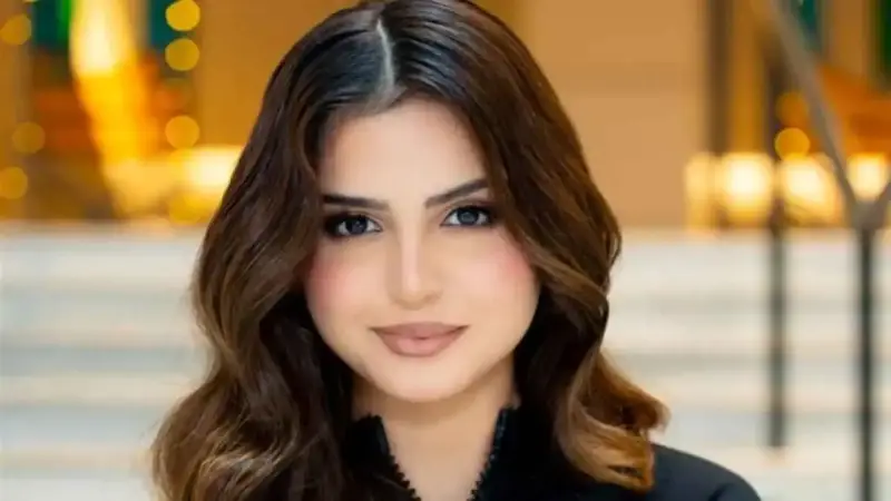 الفنانة البحرينية حلا الترك