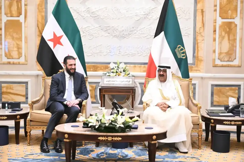 مشعل الأحمد الجابر الصباح أمير الكويت وأحمد الشرع الرئيس السوري