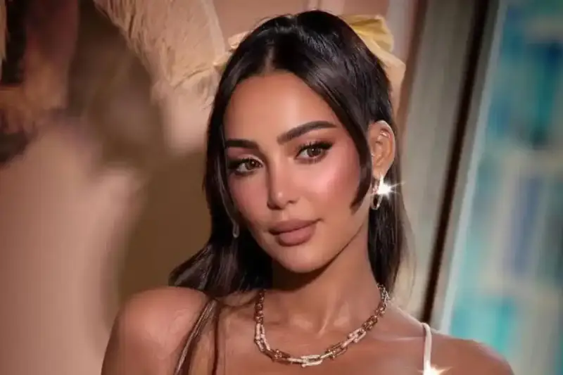 الفنانة المغربية بسمة بوسيل