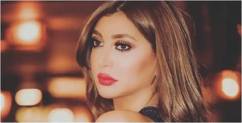 الفنانة السورية ريام كفارنة