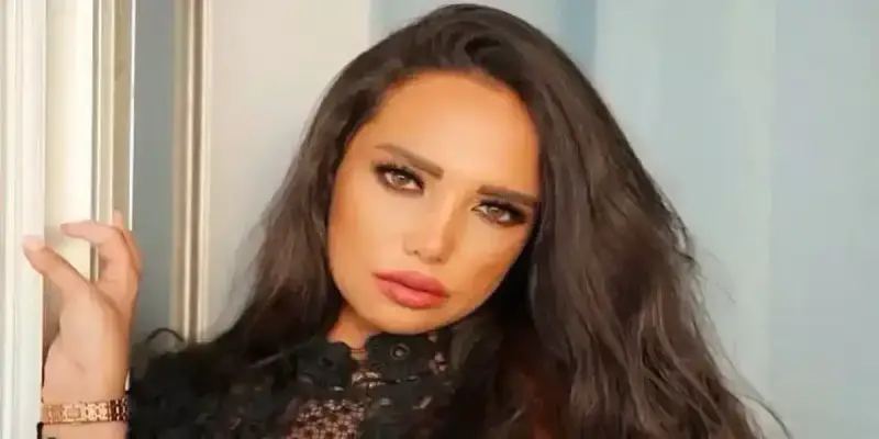 الفنانة المصرية راندا حافظ
