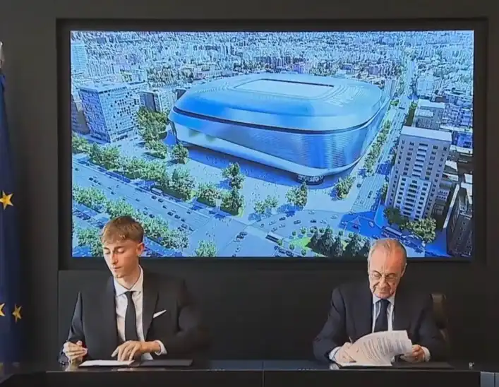 توقيع دين هاوسن لريال مدريد