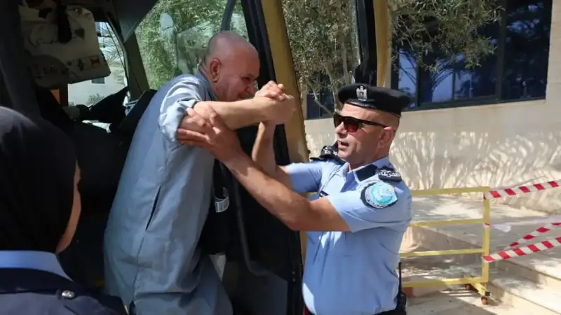 عودة الحجاج الفلسطينيين