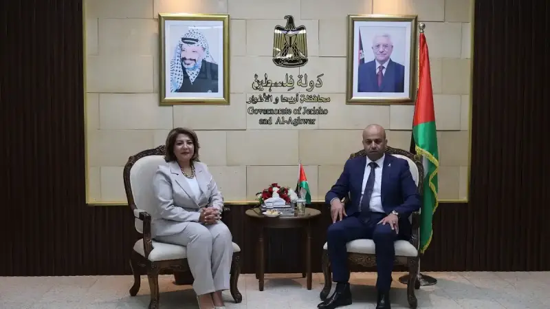 لقاء رئيس سلطة جودة البيئة بمحافظ أريحا والأغوار