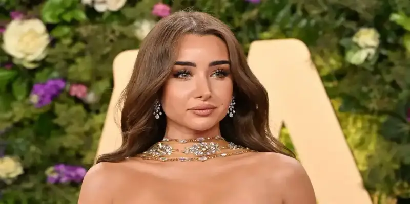 الفنانة المصرية هنا الزاهد