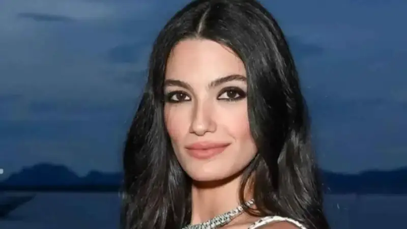 الفنانة المصرية تارا عماد