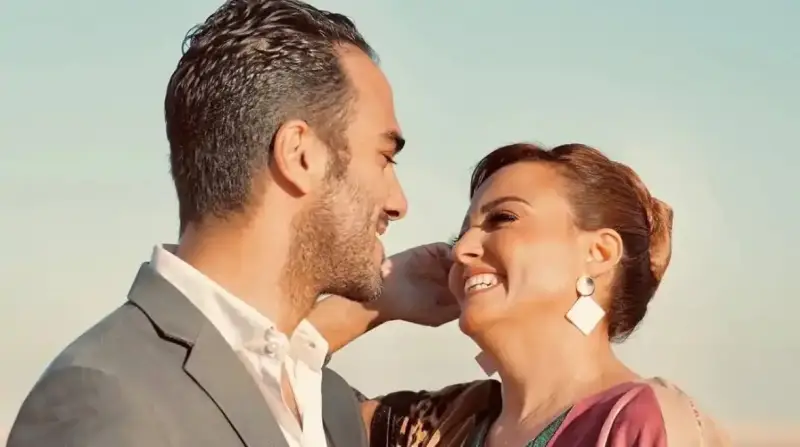 طلاق بشرى وخالد حميدة