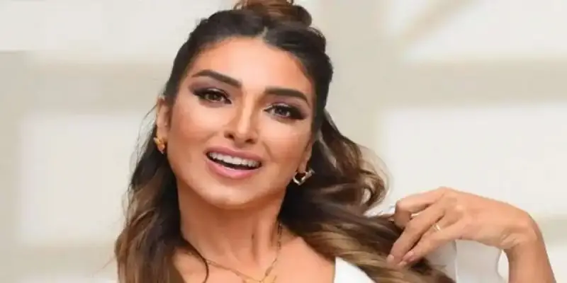 الفنانة المصرية روجينا