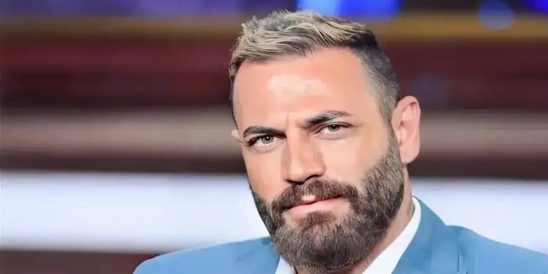 الفنان اللبناني نيكولا معوض