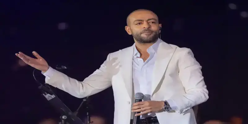 الفنان المصري تامر عاشور