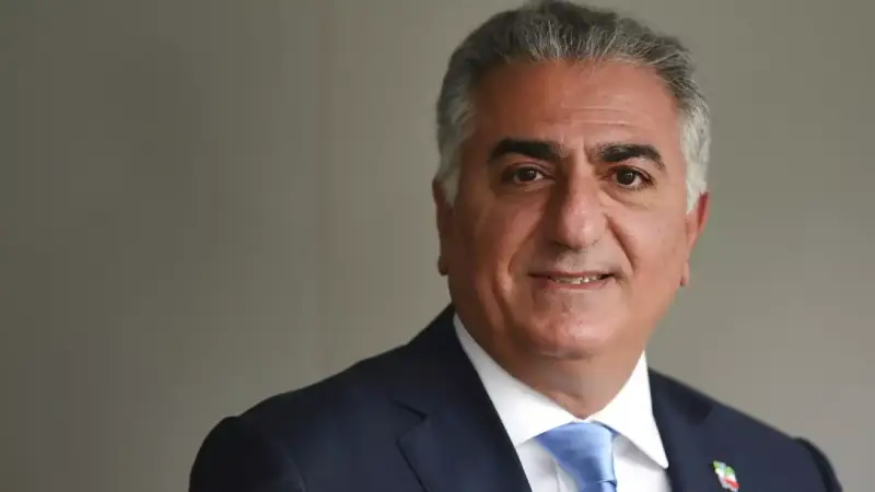 رضا بهلوي نجل شاه إيران الراحل