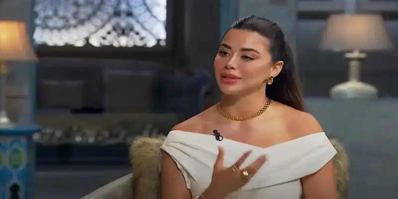 الفنانة المصرية يارا السكري