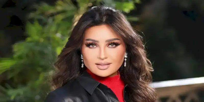 الفنانة التونسية لطيفة