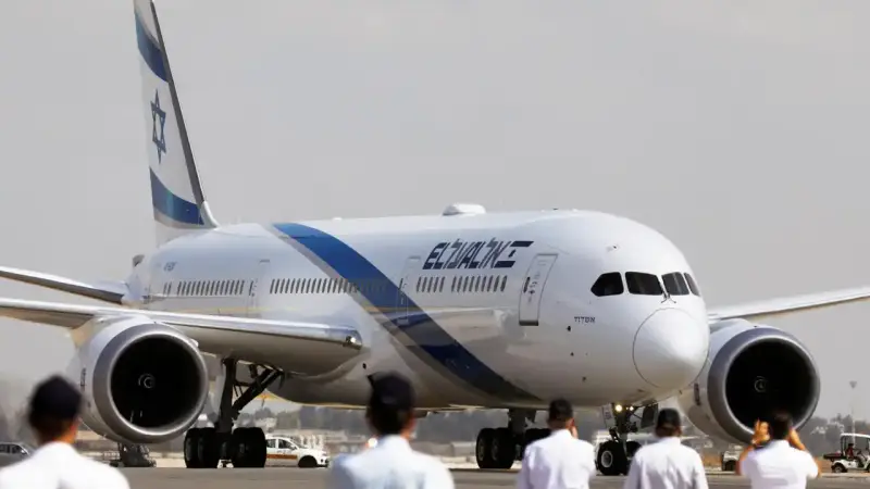 تعليق الرحلات في طهران وتل أبيب