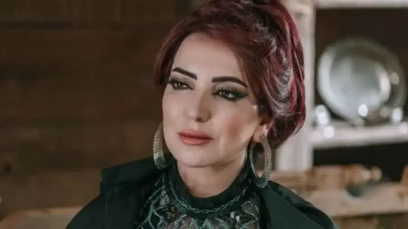 الفنانة السورية أمل عرفة