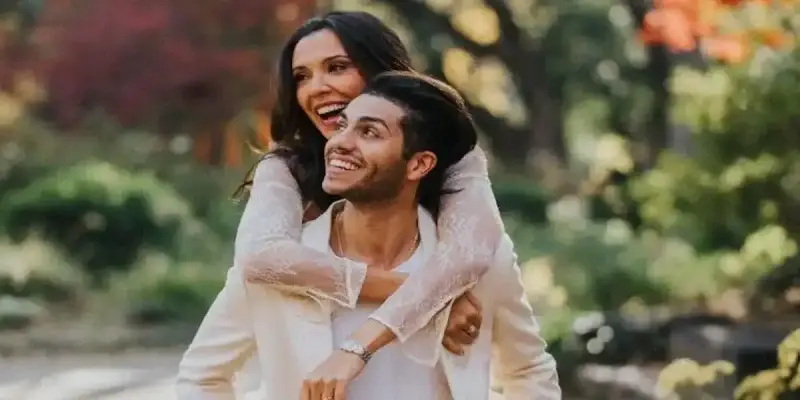 الفنان العالمي مينا مسعود
