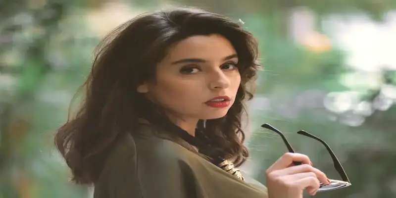 الفنان المصرية سارة عبد الرحمن