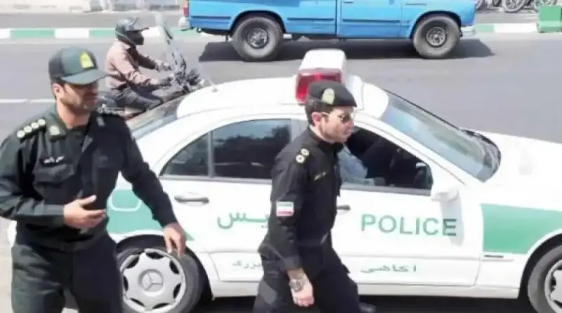 الشرطة الإيرانية