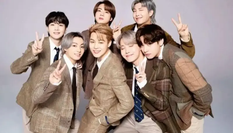 فرقة BTS الكورية الجنوبية