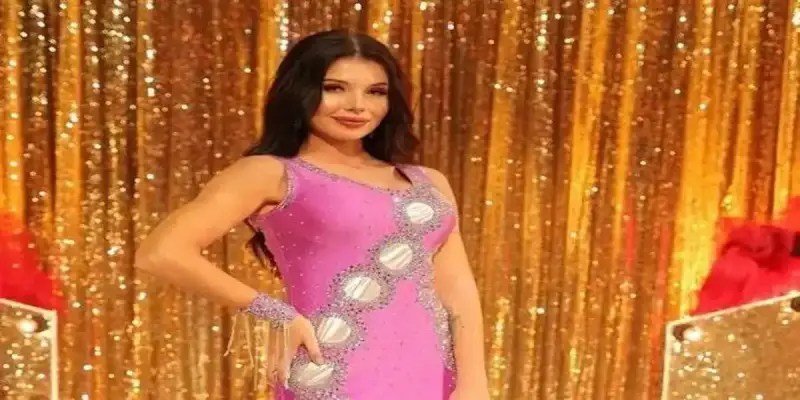 بيزنس ملابس "الراقصة أولجا"