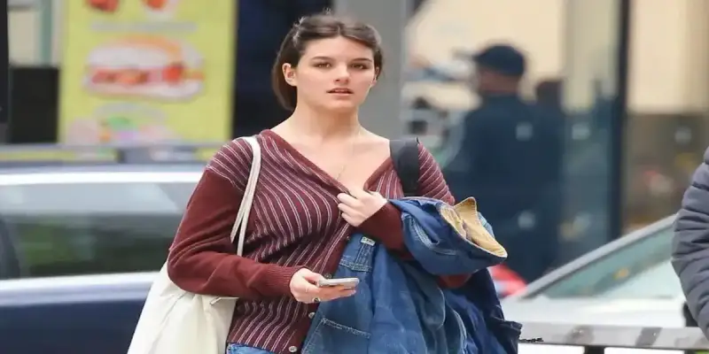 سوري كروز
