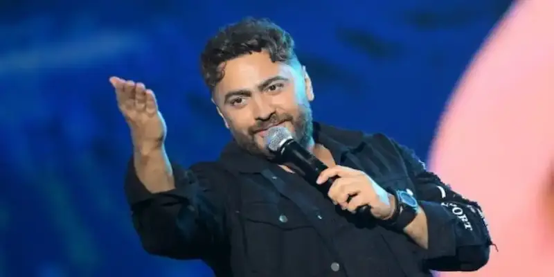 الفنان المصري تامر حسني