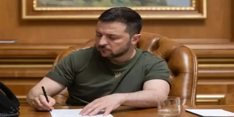 الرئيس الأوكراني فولوديمير زيلينسكي