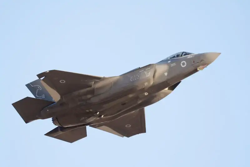 طائرات مقاتلة من طراز F-35