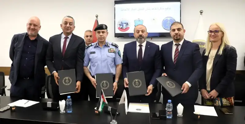 مذكرة تفاهم رباعية لضمان التمثيل القانوني المبكر للأحداث