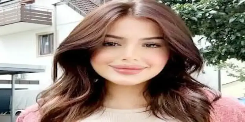 البلوجر العراقية نارو
