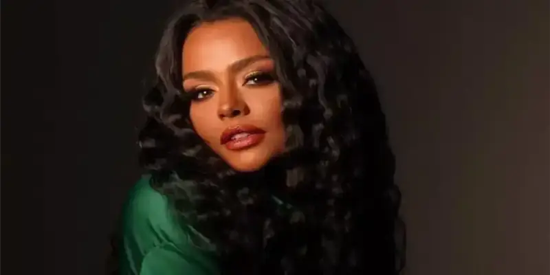 الفنانة المصرية أسماء أبو اليزيد
