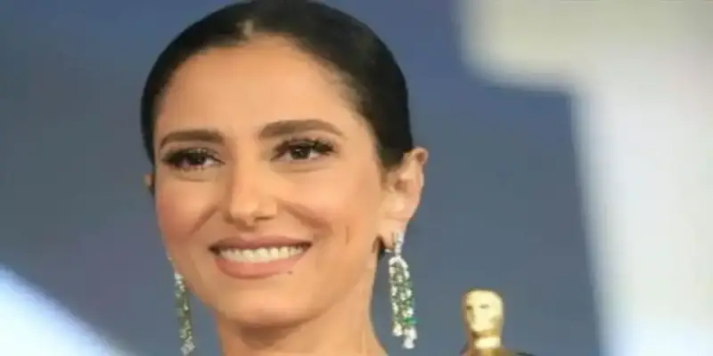 الفنانة المصرية حنان مطاوع