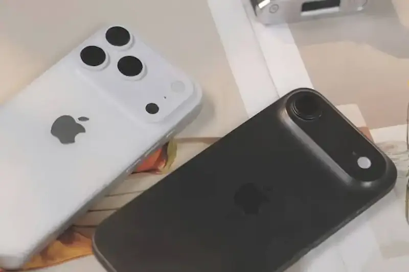 هاتف iPhone 17